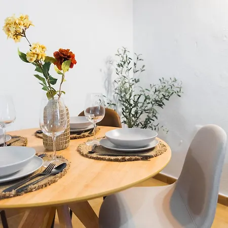 Apartment Qh Correo Viejo *