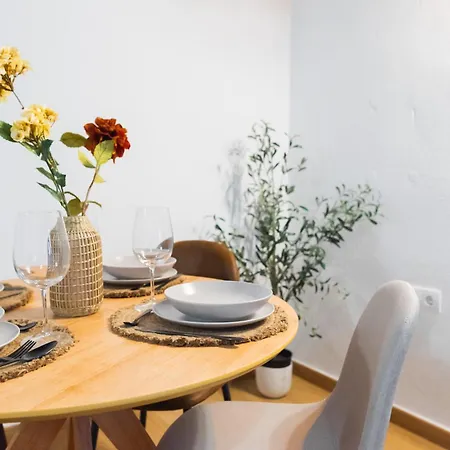 Apartment Qh Correo Viejo *