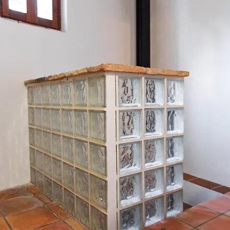 Qh Correo Viejo Apartment *