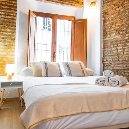 Qh Correo Viejo Apartment Granada