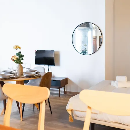 Qh Correo Viejo Apartment Granada