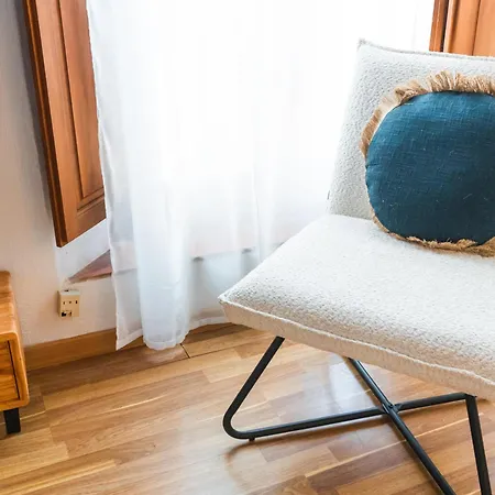 Qh Correo Viejo Apartment *