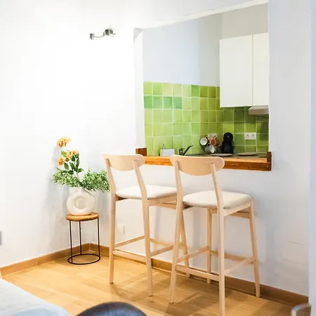 Apartment Qh Correo Viejo *