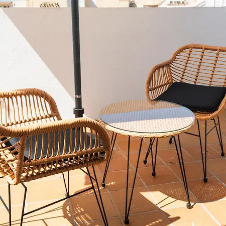 Qh Correo Viejo Apartment *