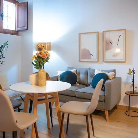 Qh Correo Viejo Apartment Granada