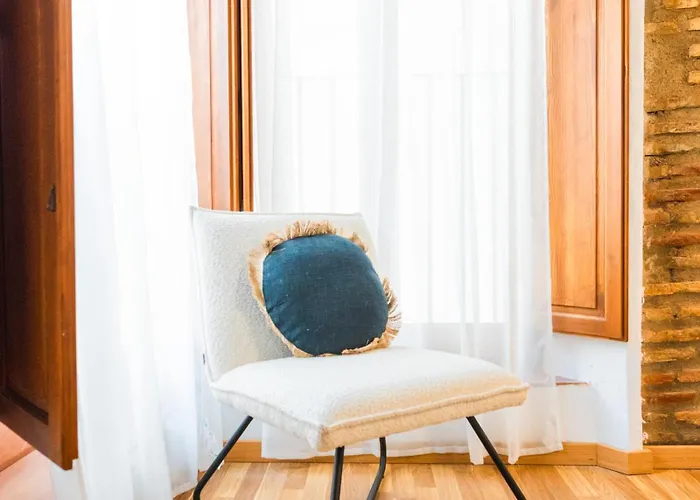 Apartamento Turístico En El Corazón De Qh Correo Viejo *