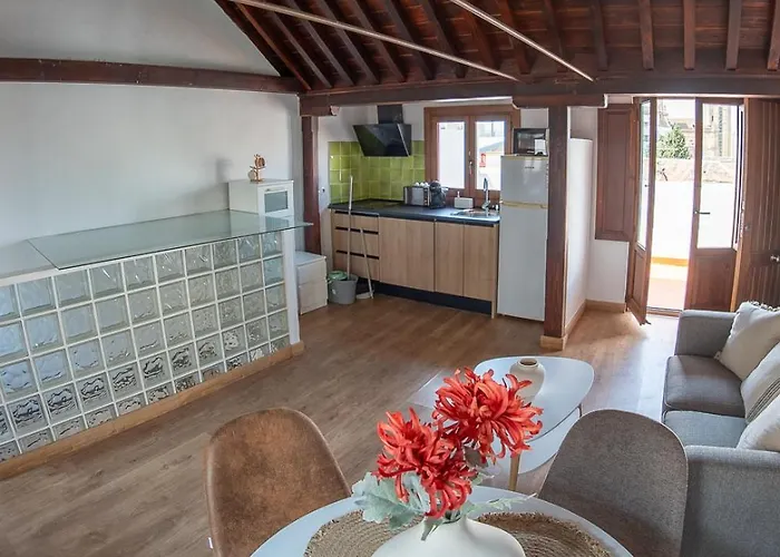 Apartamento Turístico En El Corazón De Qh Correo Viejo